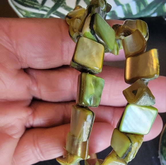 NWOT* Bath and Body Works Makeup bag, Michael Design soy candle. - Picture 7 of 9